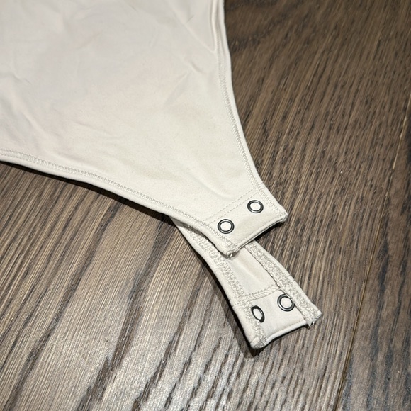 Abercrombie - Bodysuit with Chest Slit, Size Small - Picture 2 of 3